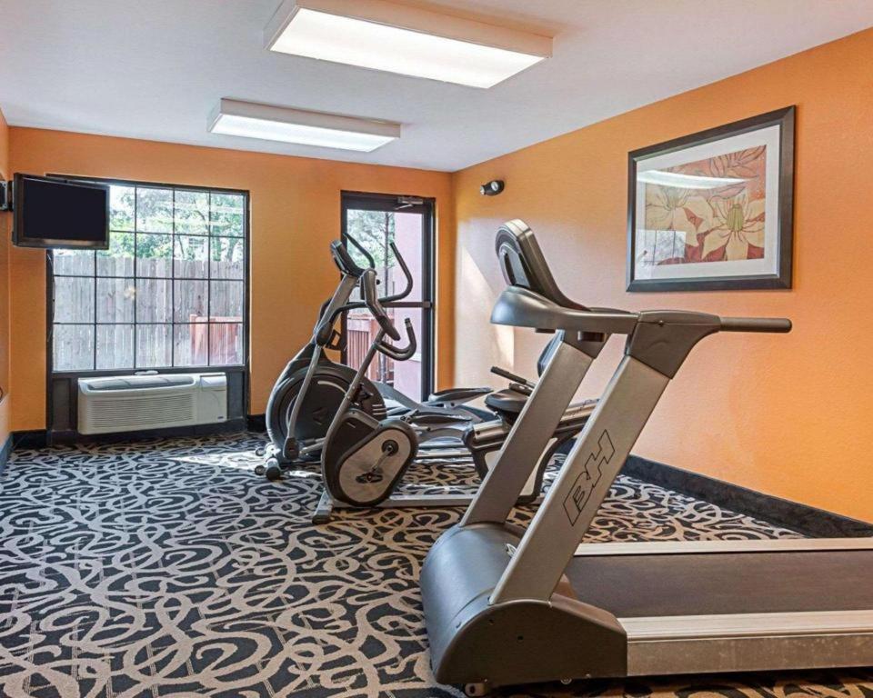 Quality Suites Sulphur Dış mekan fotoğraf