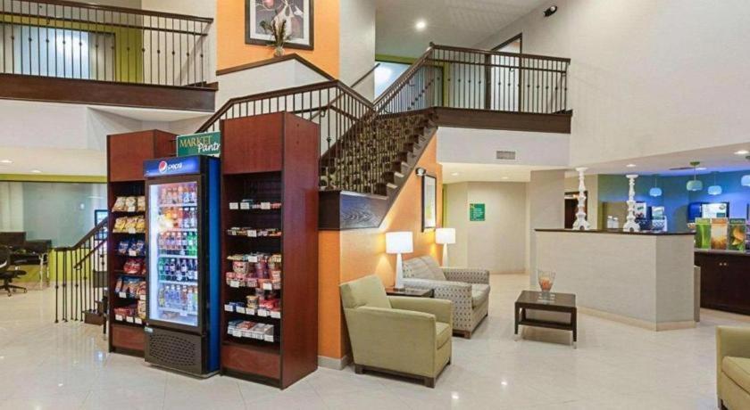 Quality Suites Sulphur Dış mekan fotoğraf